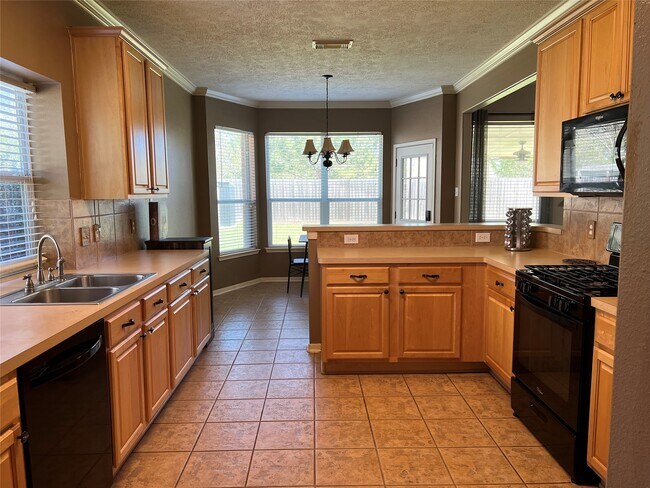 Building Photo - 14526 Grove Estates Ln