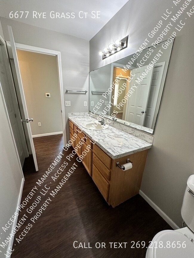 Building Photo - 6677 Rye Grass Ct SE