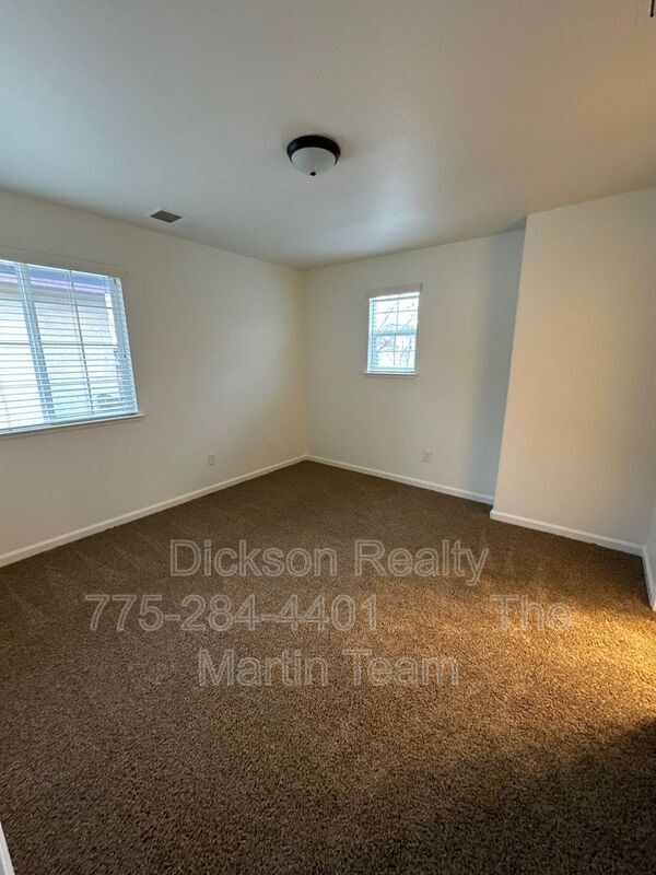 Building Photo - 3843 Dominus Dr
