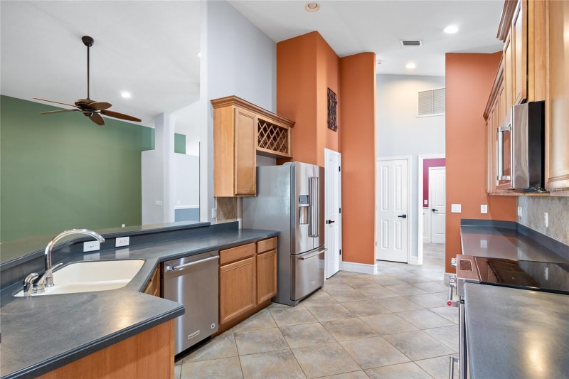 Building Photo - 13413 Mandalay Pl