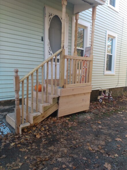 Building Photo - 18 Woodruff St