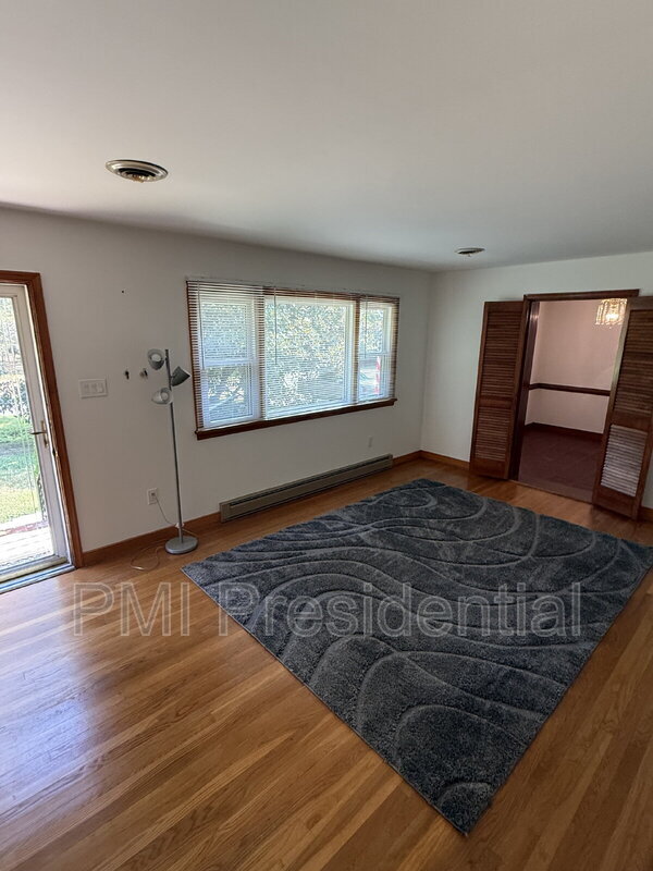 Building Photo - 5710 Tuskwillow Dr