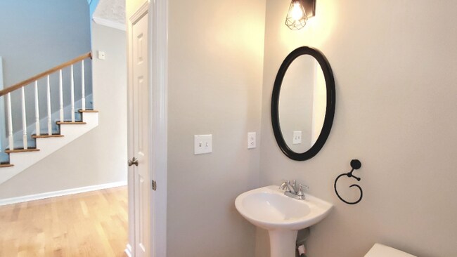 Building Photo - 25 Cherrystone Walk