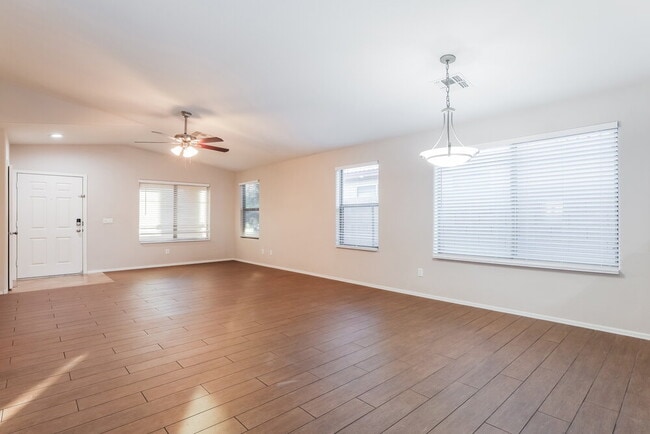 Building Photo - 8028 S 48th Ln