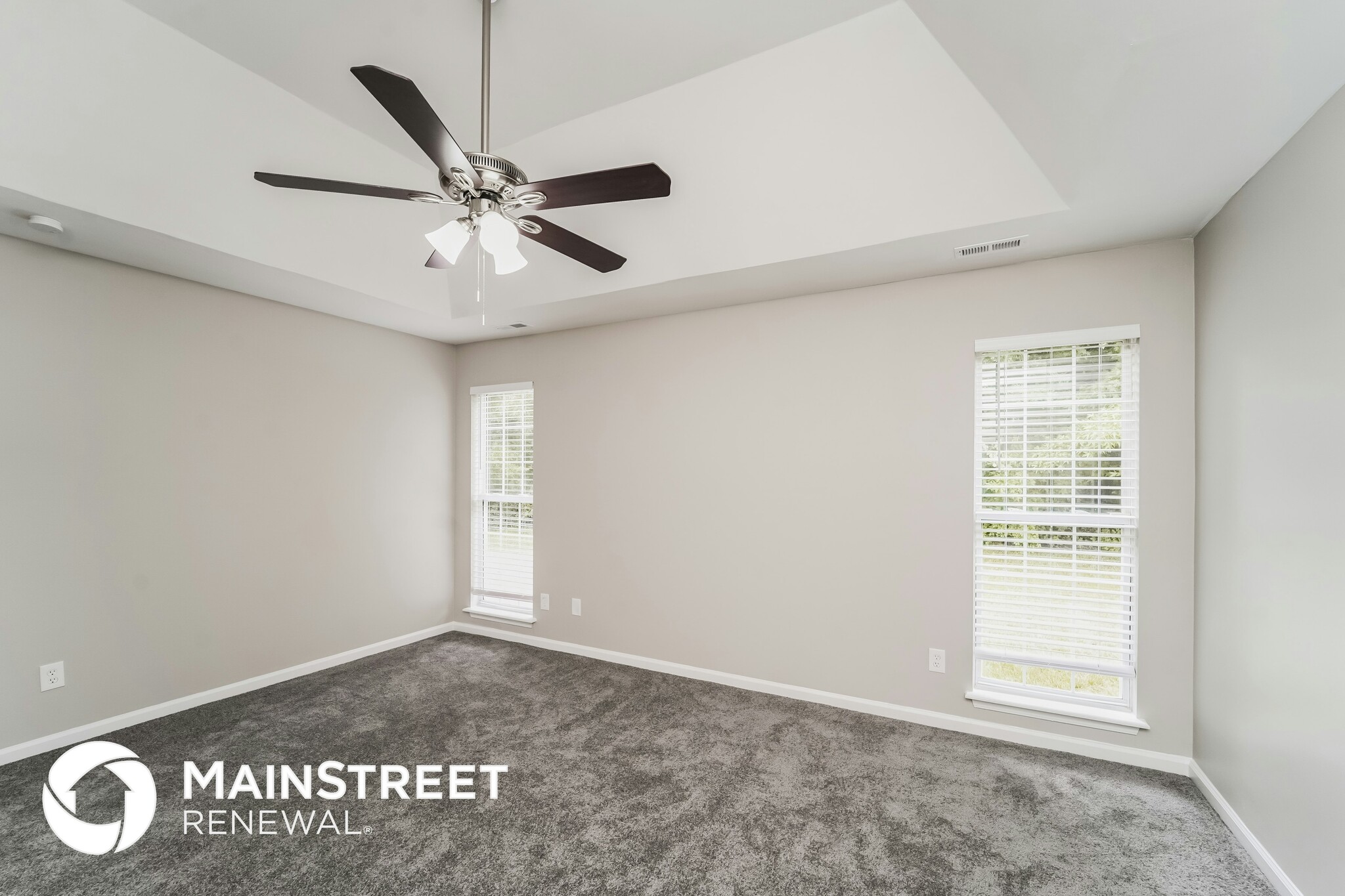 Building Photo - 8209 Vermilion Dr