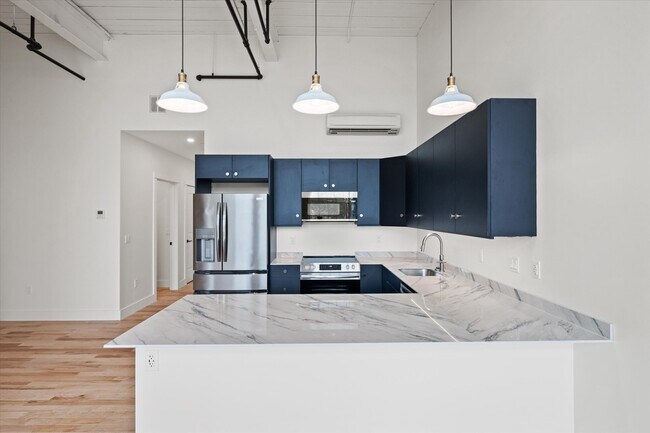 Building Photo - Spinning Mill