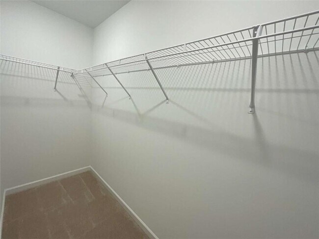 Building Photo - 5716 Schelton Pl