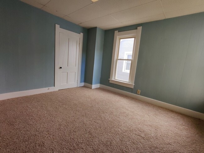 Building Photo - 3-113 N Tompkins St