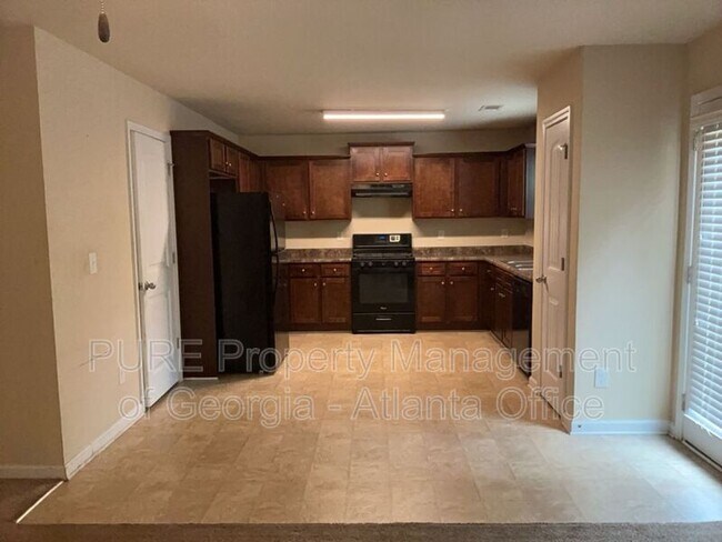 Building Photo - 400 Brookwood Crossing
