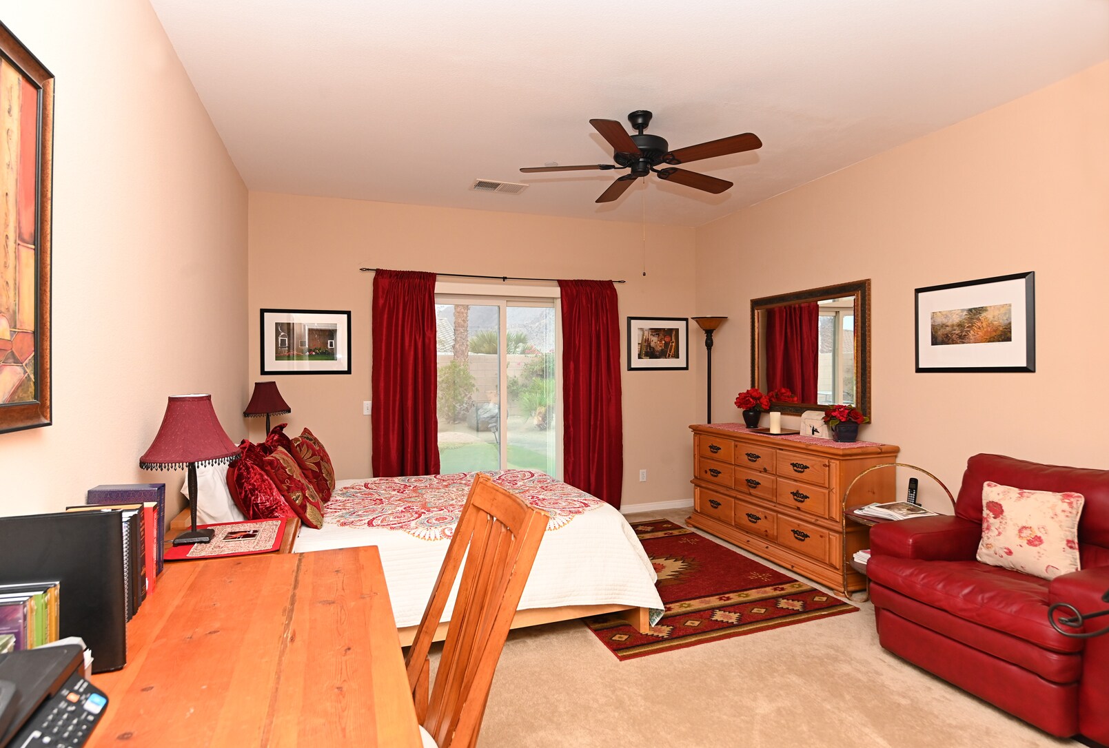 Building Photo - 835 Alta Ridge