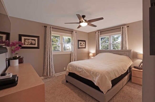Master Bedroom - 4665 N 159th St