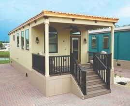 Building Photo - 6165 Talon Bay Dr