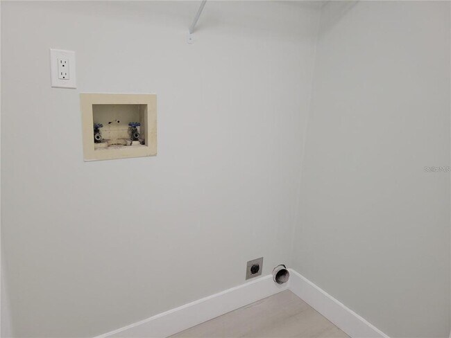 Building Photo - 1076 Country Cove Ct
