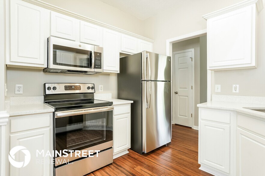Building Photo - 292 Tomahawk Dr