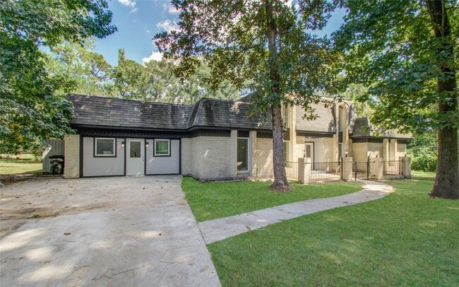 Building Photo - 619 River Plantation Dr