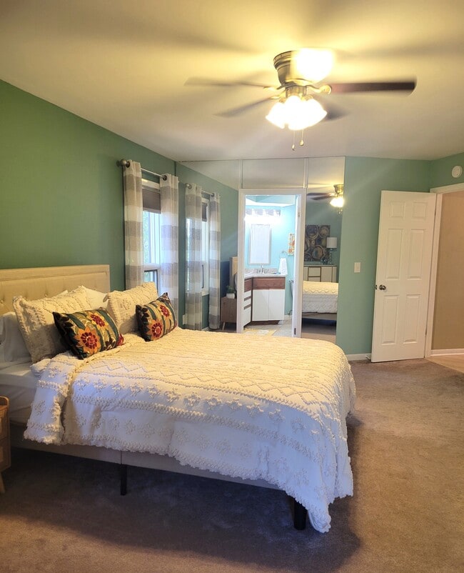 Building Photo - 166 Baltusrol Rd