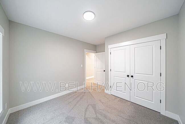 Building Photo - 1483 Fremont Ave