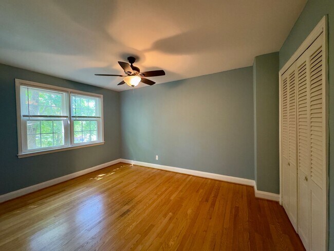 Building Photo - Charming 3 Bedroom/1 Bathroom Townhome in Rodgers Forge Neighborhood, MD!