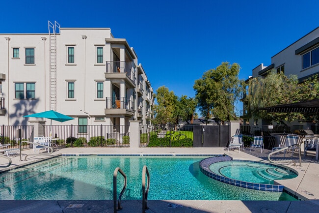 Building Photo - 4235 N 26th St