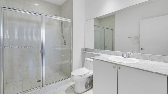 Building Photo - 18800 NE 29th Ave