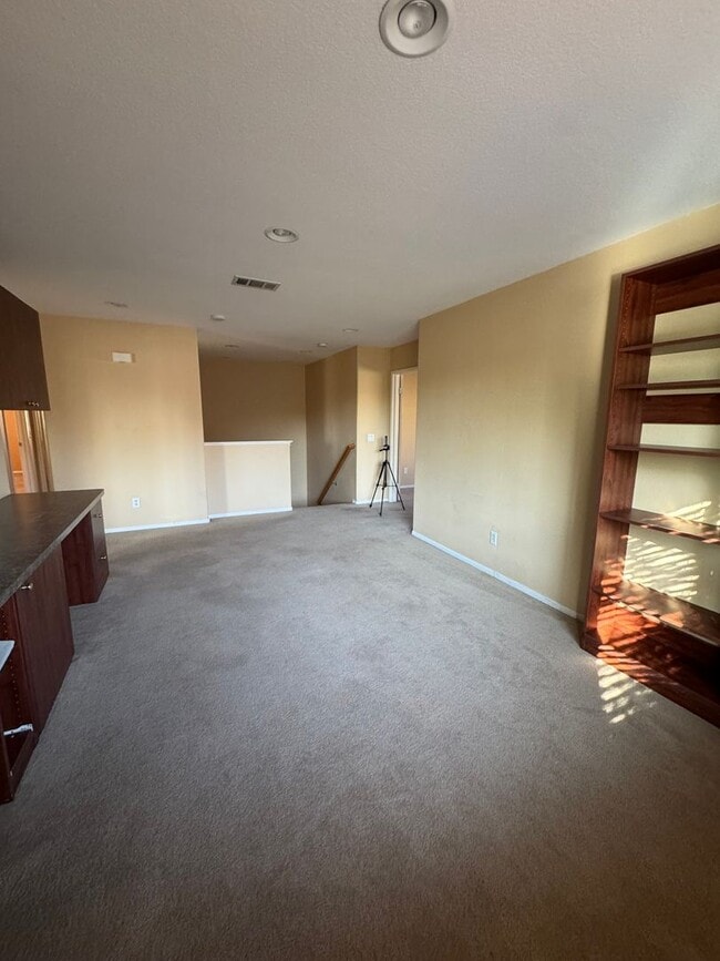 Building Photo - Welcome to Your New Home In Winchester