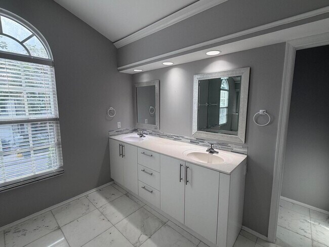 Building Photo - 21543 St Andrews Grand Cir