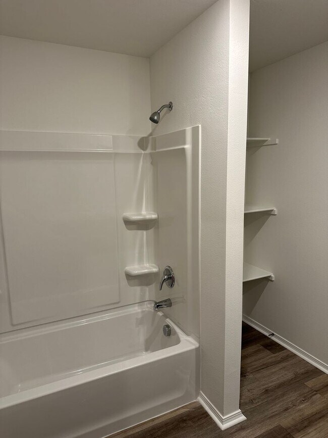 Building Photo - *Pre-leasing* NEW Three Bedroom | Two Bath...