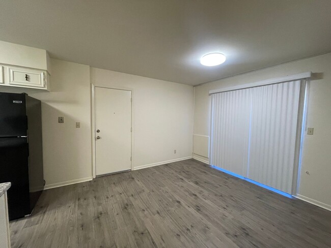 Building Photo - A Great Place to Call Home! Master Bedroom...