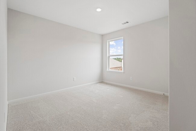 Building Photo - 5906 Peony Pl