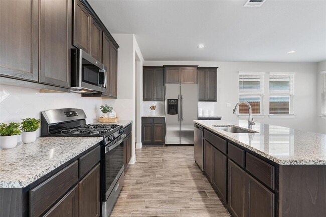 Building Photo - 312 Stone Cyn Dr