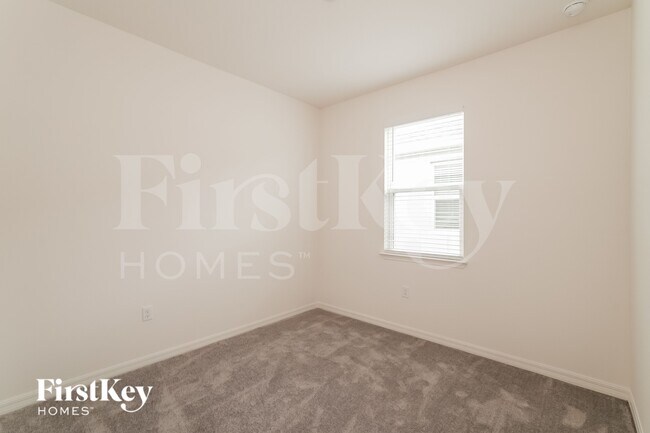 Building Photo - 597 Crown Rose Dr