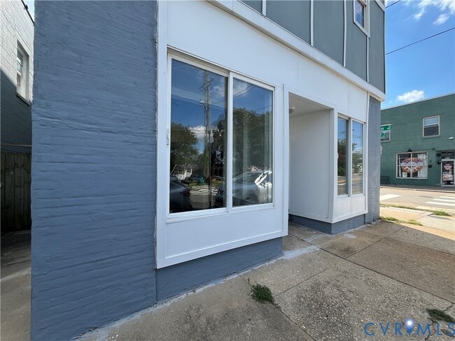 Building Photo - 1223 W Leigh St