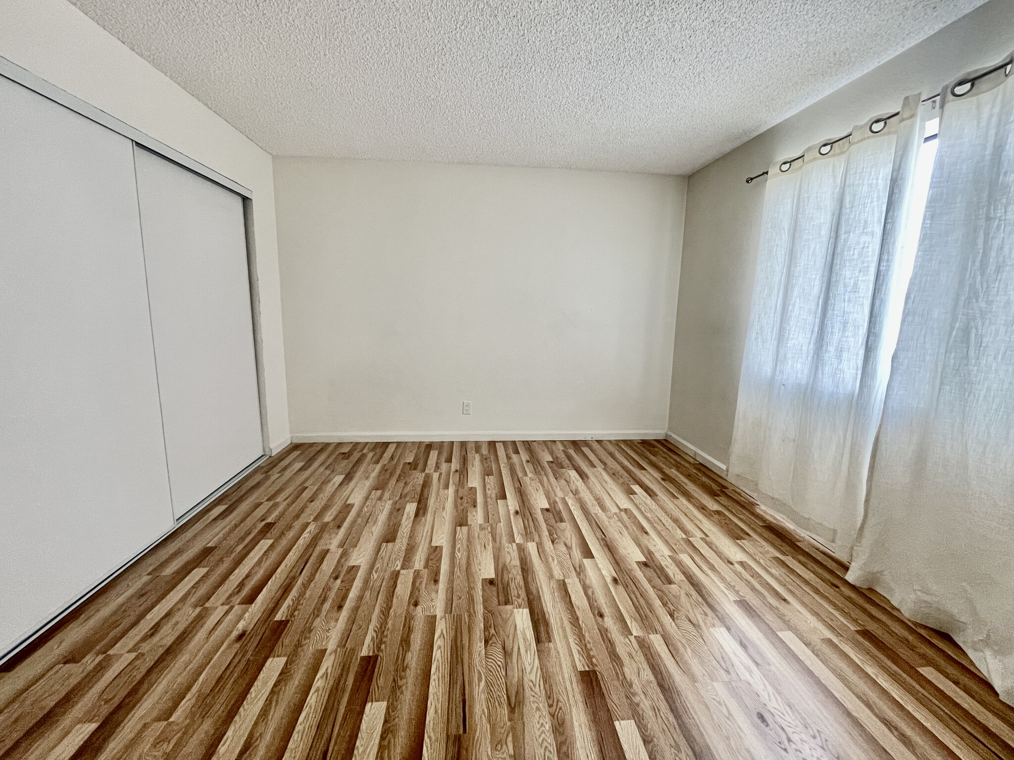 Building Photo - 32502 Cathedral Canyon Dr