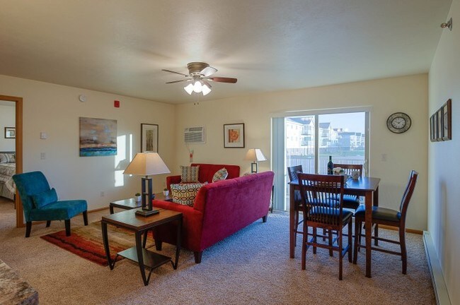 Building Photo - Beautiful 2 Bedroom, 2 Bathroom at Country View Apartments