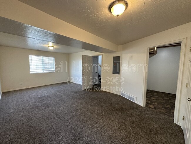 Building Photo - 3133 W 525 N