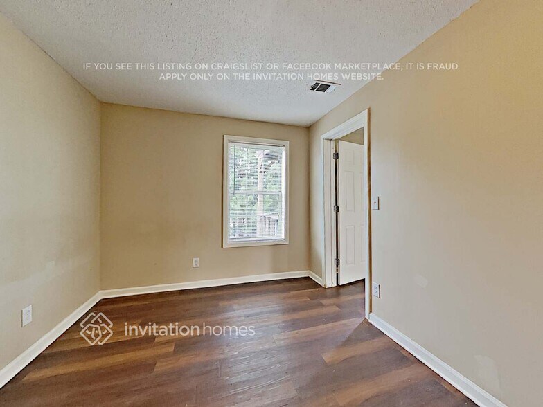 Building Photo - 5817 Bradshaw Ct
