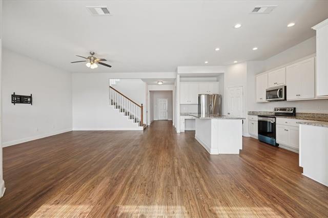 Building Photo - 313 Marble Creek Dr