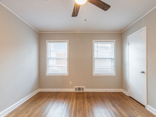 Building Photo - NEWLY RENOVATED - 2BR/1.5BA in Whitehaven!