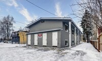 Building Photo - 818 E 10th Ave