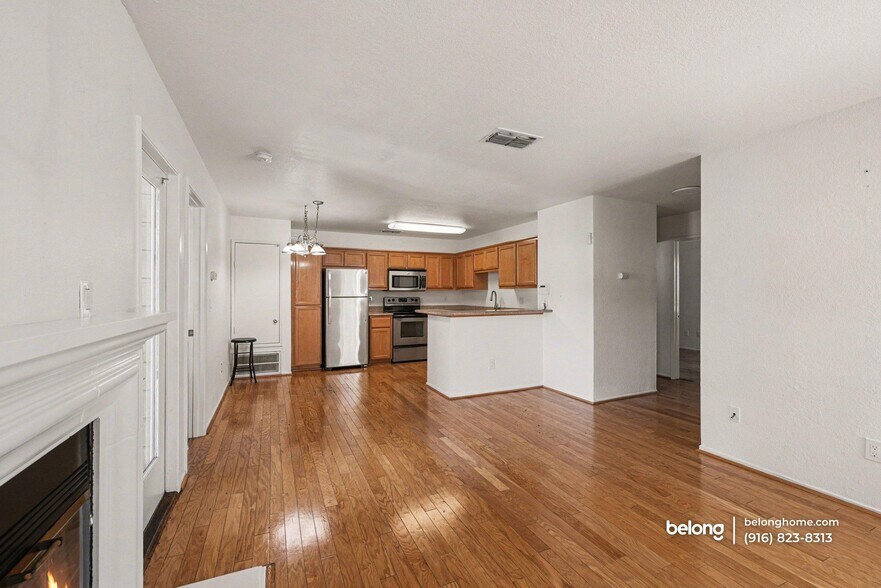 Building Photo - 2915 N Texas St