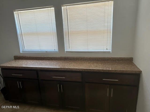 Building Photo - 3025 E Missouri Ave