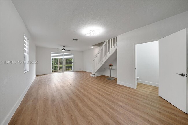 Building Photo - 2267 Cordoba Bend