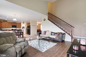 Primary Photo - 9531 Dumbarton Dr