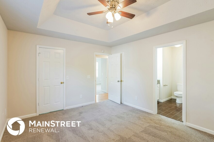 Building Photo - 1030 Heydel Cir