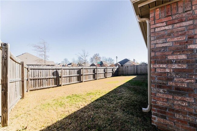 Building Photo - 3644 W Country Mdws St