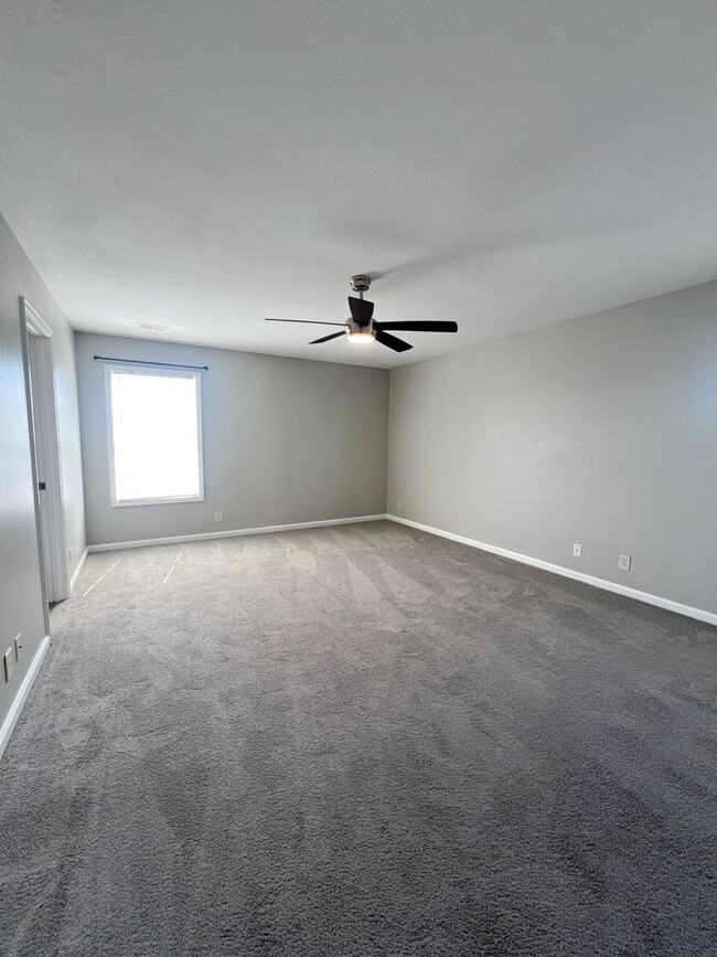 Building Photo - Beautiful 3-Bedroom Home with Bonus Room, ...