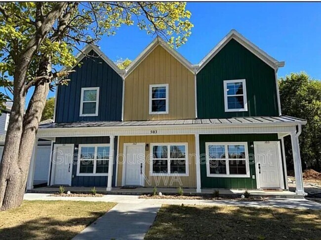 Primary Photo - 503 S 7th St