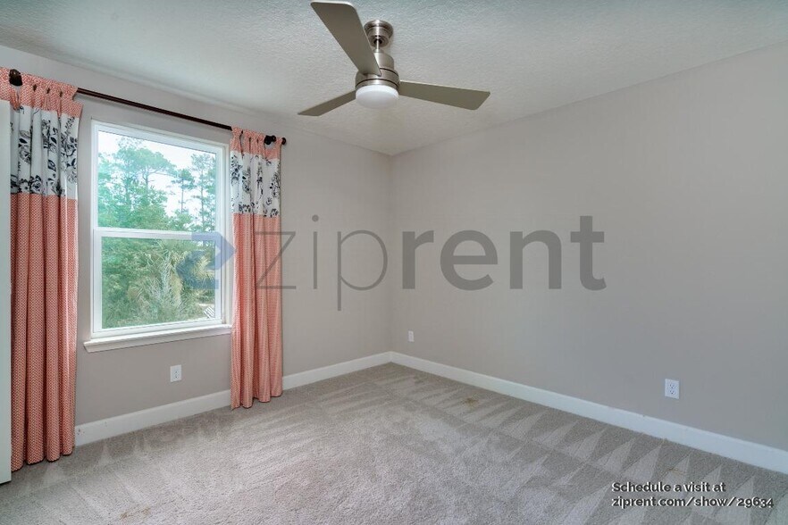 Building Photo - 9347 Scaup Way