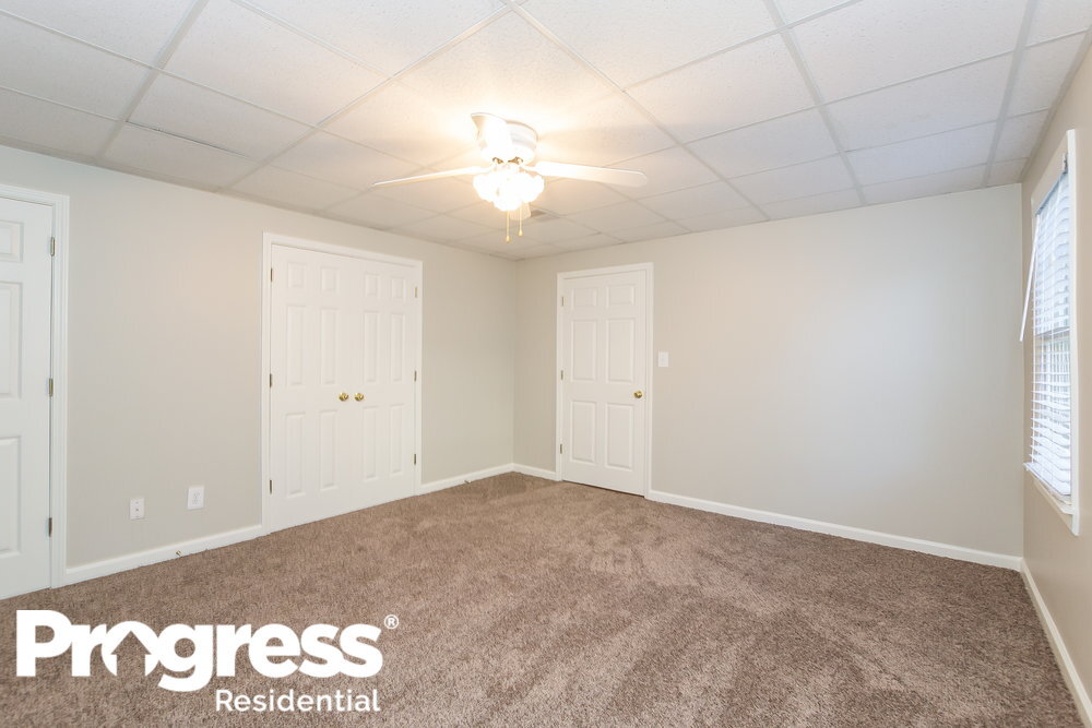 Building Photo - 4527 Avion Park