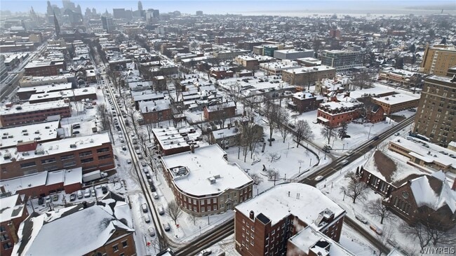 Building Photo - 40 North St